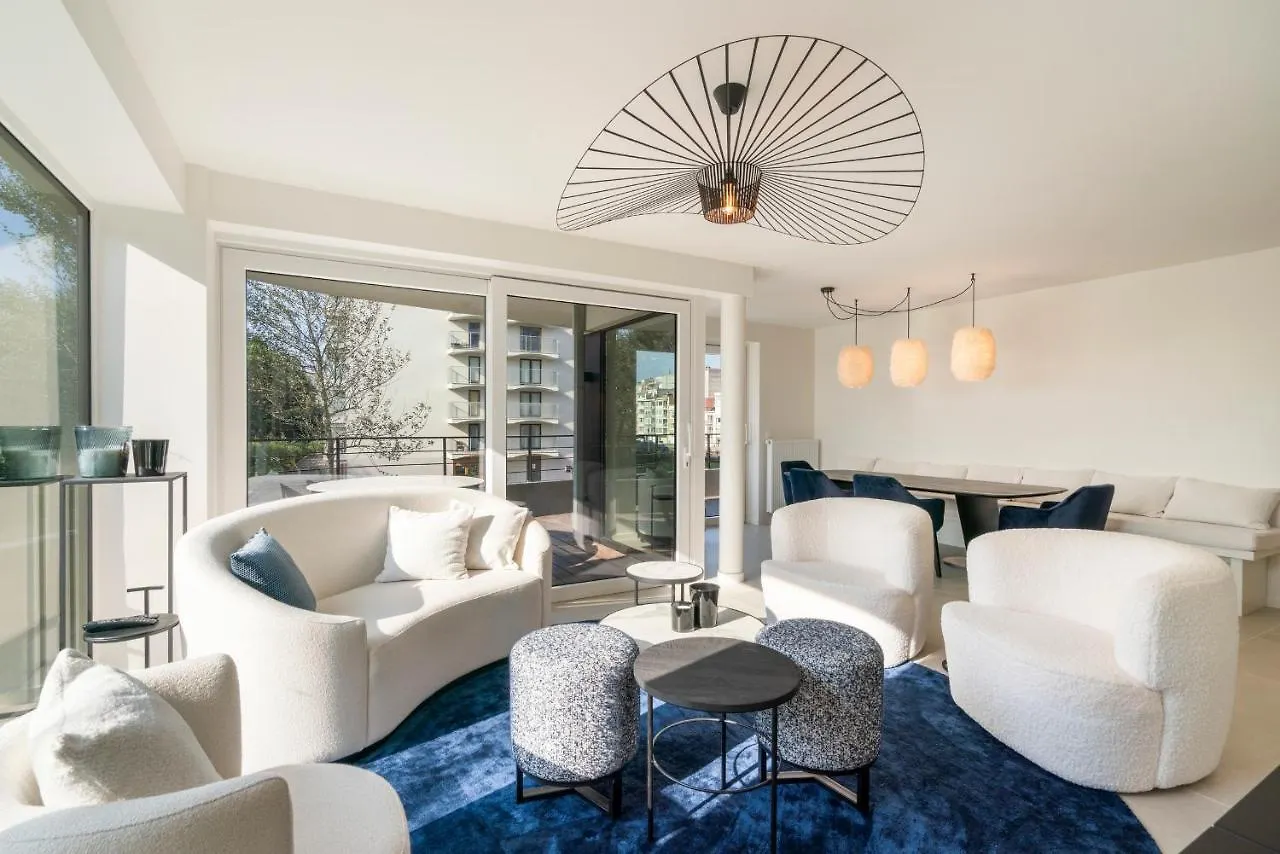 Apartment The Waves-Luxurious 3Bedroom App W Big Terrace & Garage Ostende